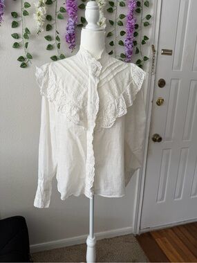 Free People White Eyelet Lace Trim Peasant Blouse
